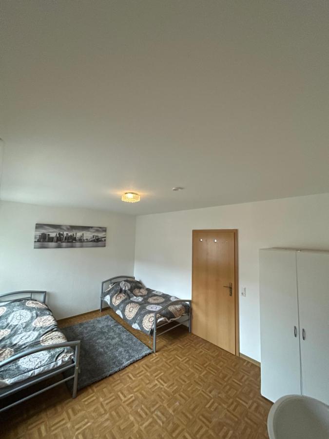 1 Zimmer Fuer 2 Personen Bruchsal Extérieur photo